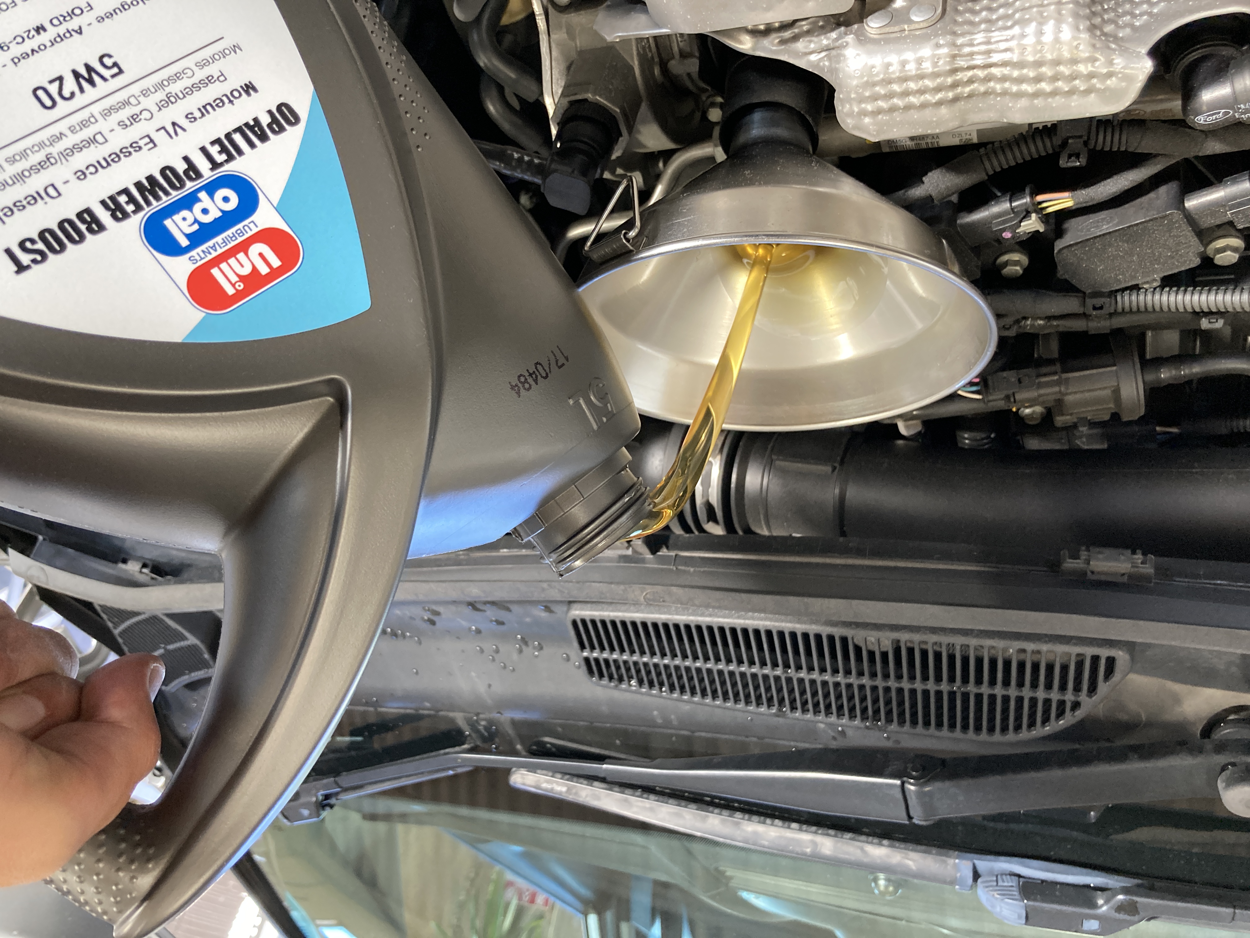 取扱店 Unilopal Lubrifiants ユニルオパール